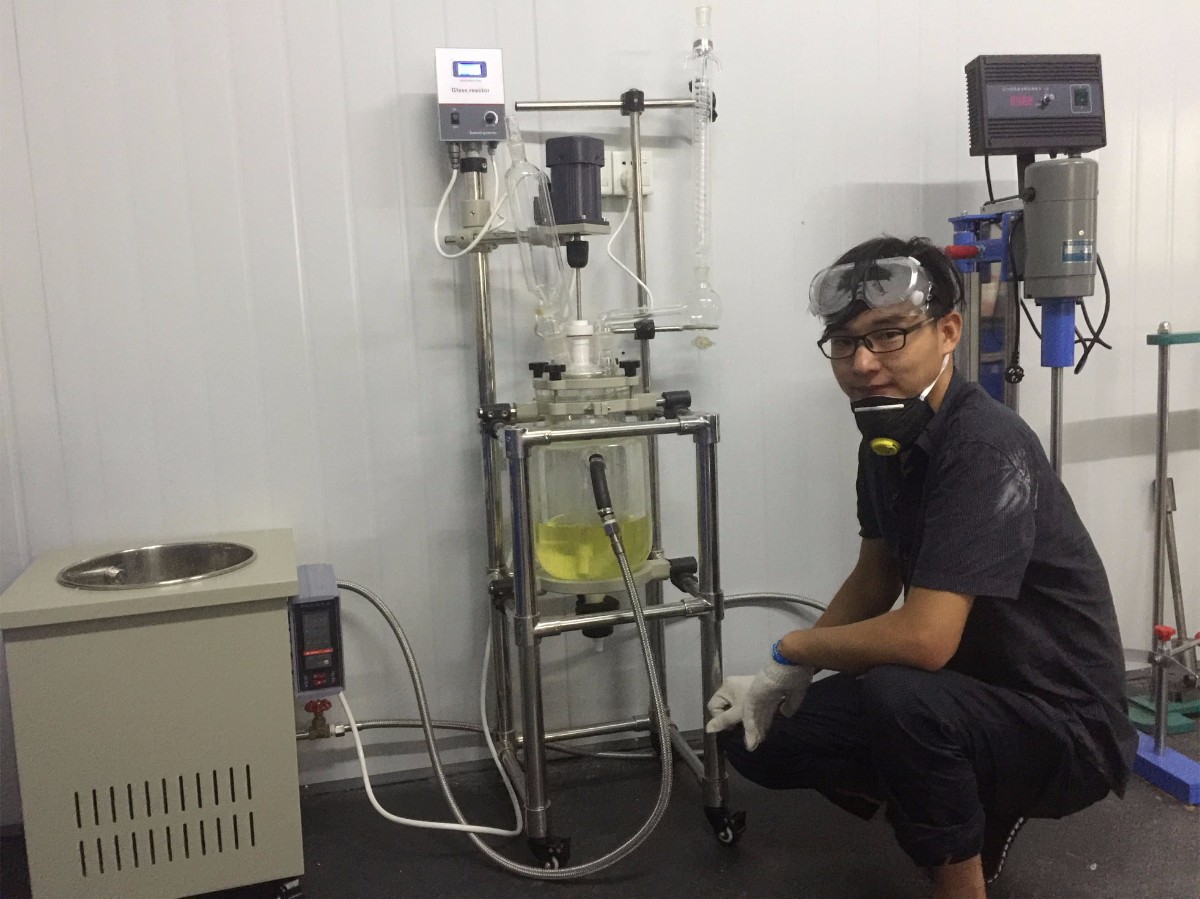 實(shí)驗(yàn)室合成反應(yīng)釜